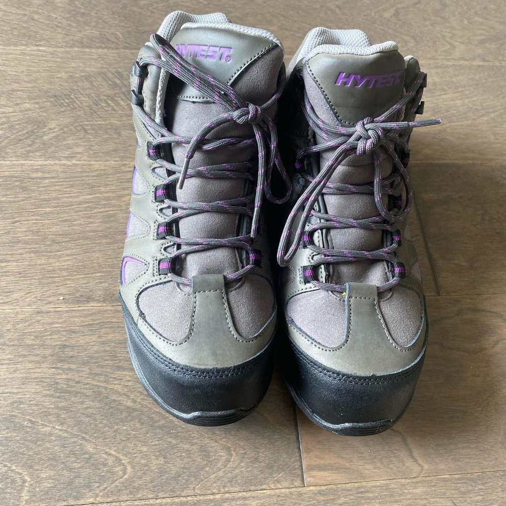 Hytest Work Boots - image 1